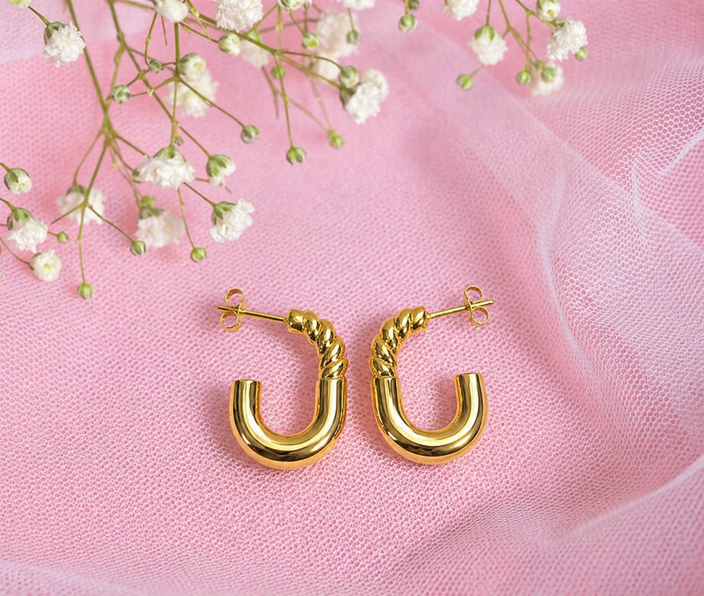 Stylish Gold Chunky Earrings
