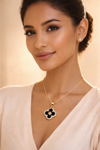 Elegant Clover Crystal Pendant Necklace